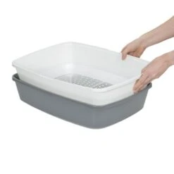 AniOne Geschlossene Sieb-Toilette Clean Cat M -Hochwertiger Tierbedarfsladen 16d5eed8ba04fe464939f277f613f934cd2d85ca 39a0f9019d438be620c724e3db70f4f3c3d02812